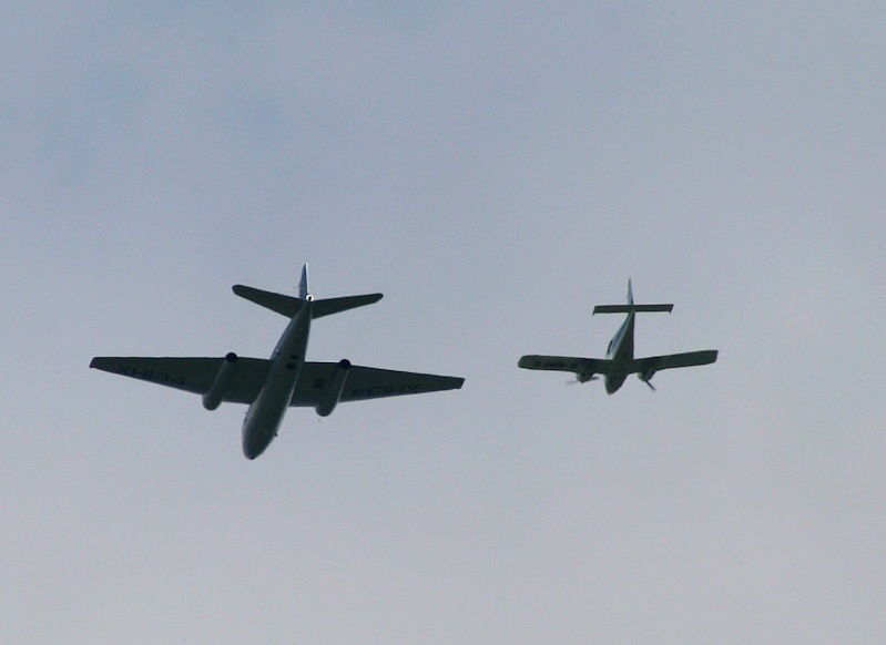 http://www.flankers-site.co.uk/misc_pics/canberra pr9_03.jpg